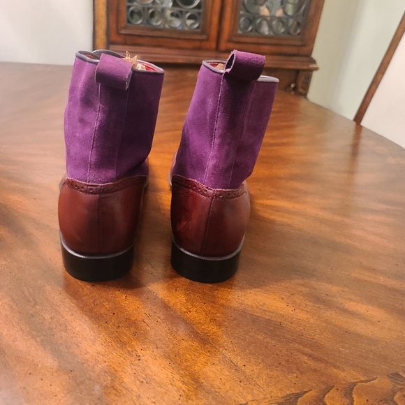 Leather and Suede Button Top Boot Size 9.5M - Picture 3 of 4